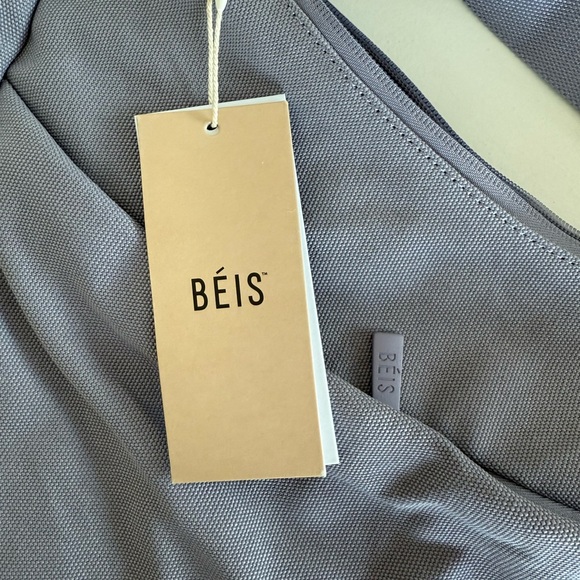 NWT BEIS The Carryall Crossbody - Lavender - Picture 7 of 7